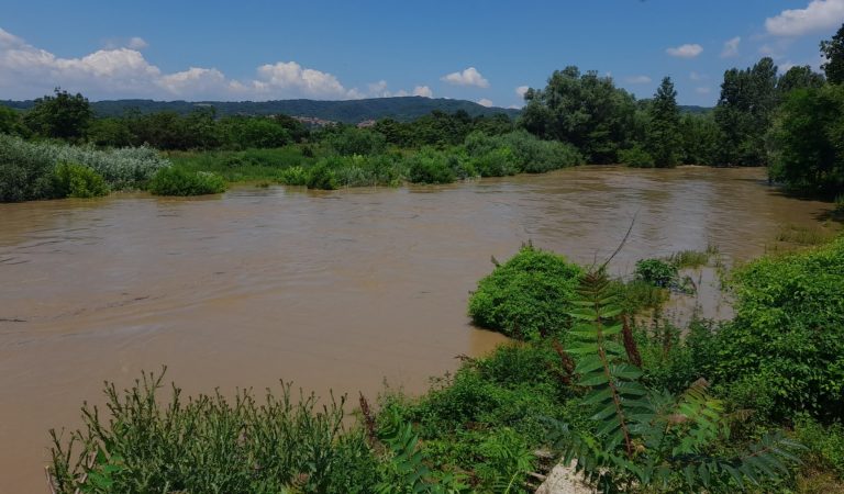 Upozorenje za reke Mlavu, Pek i bujične vodotokove